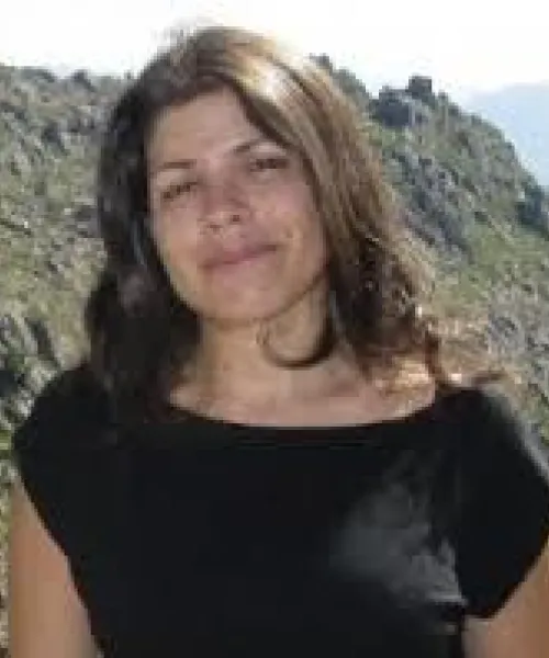 Dr. Vânia Proença