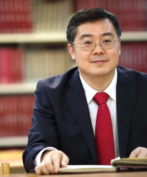 Prof. Tianbao Qin