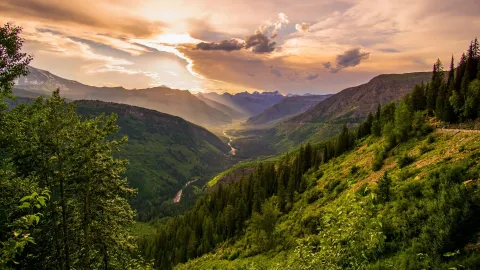 landscape_montana valley